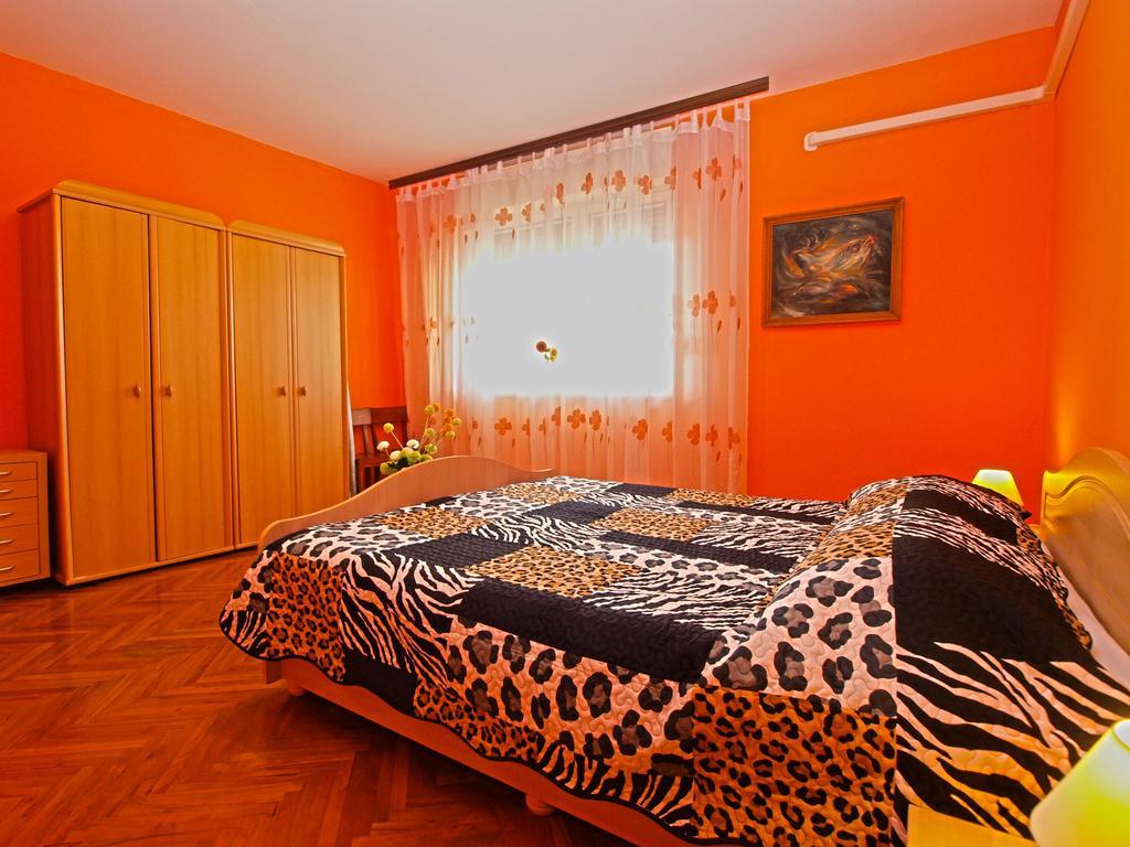 Apartment Snezana 1200 Fažana Buitenkant foto