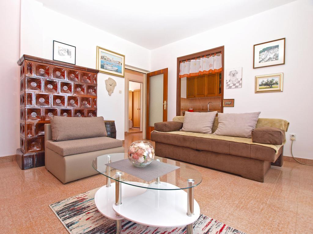 Apartment Snezana 1200 Fažana Buitenkant foto